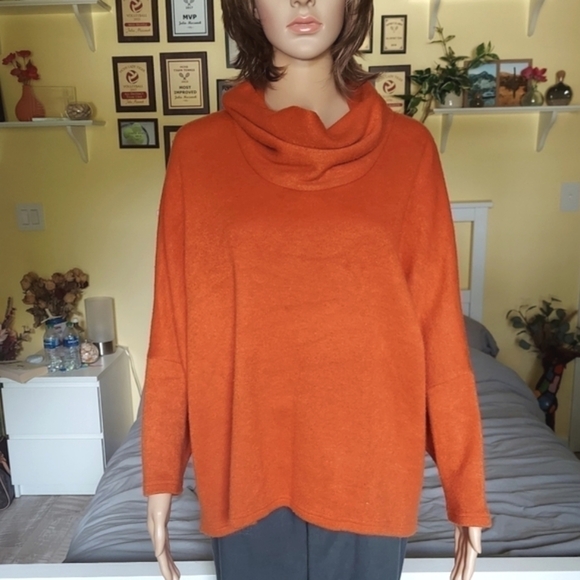 Boho Chic Cowl Neck Oversized Sweater - Picture 2 of 14
